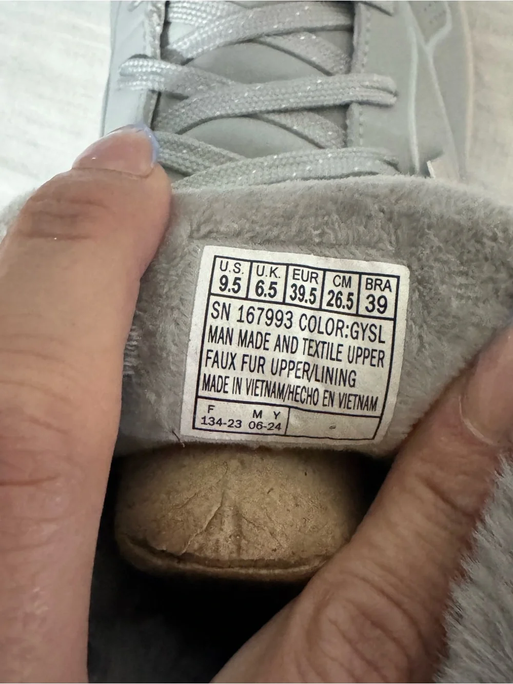 Skechers cozy faux